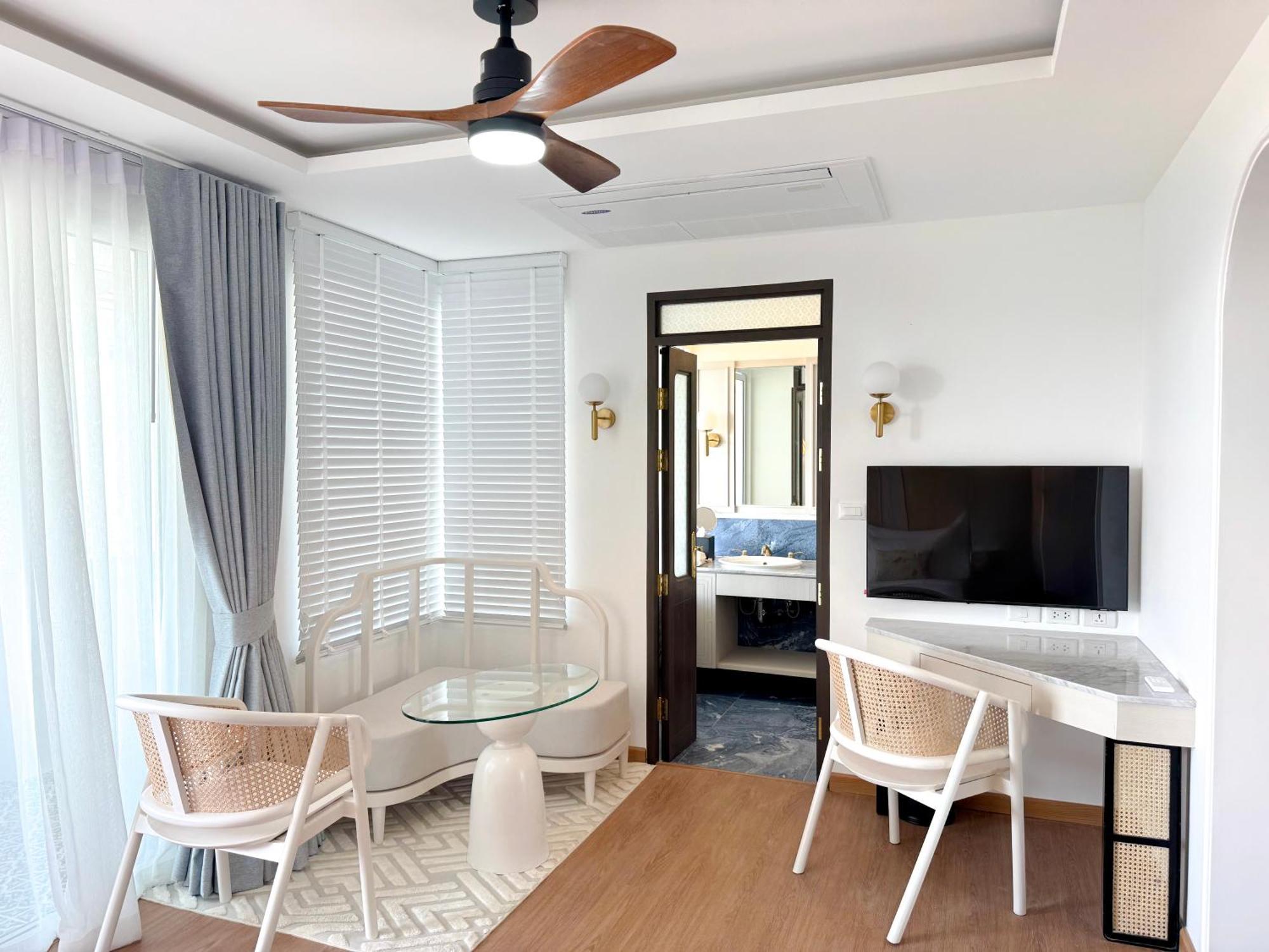 Away Chiang Mai Thapae Resort A Vegan Retreat Room photo