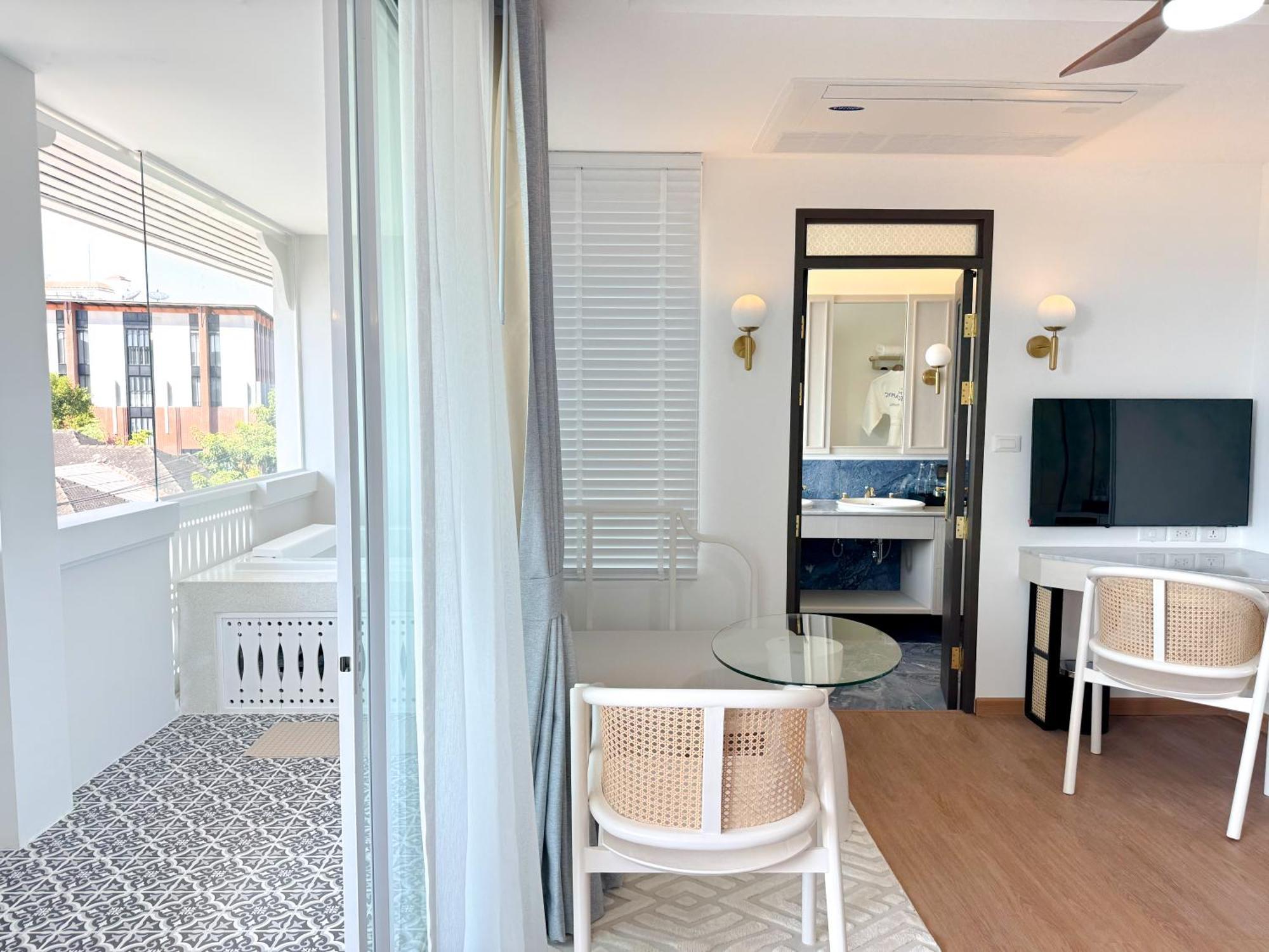 Away Chiang Mai Thapae Resort A Vegan Retreat Room photo